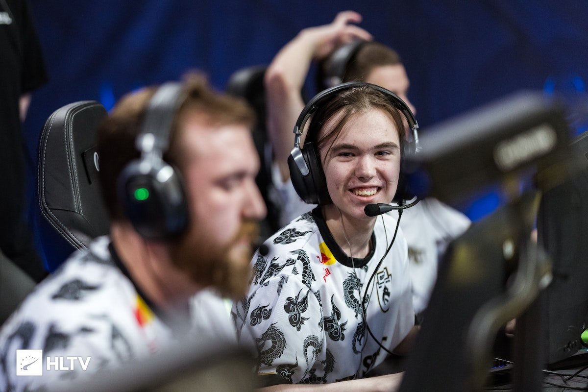 教练或者青 教练或者青