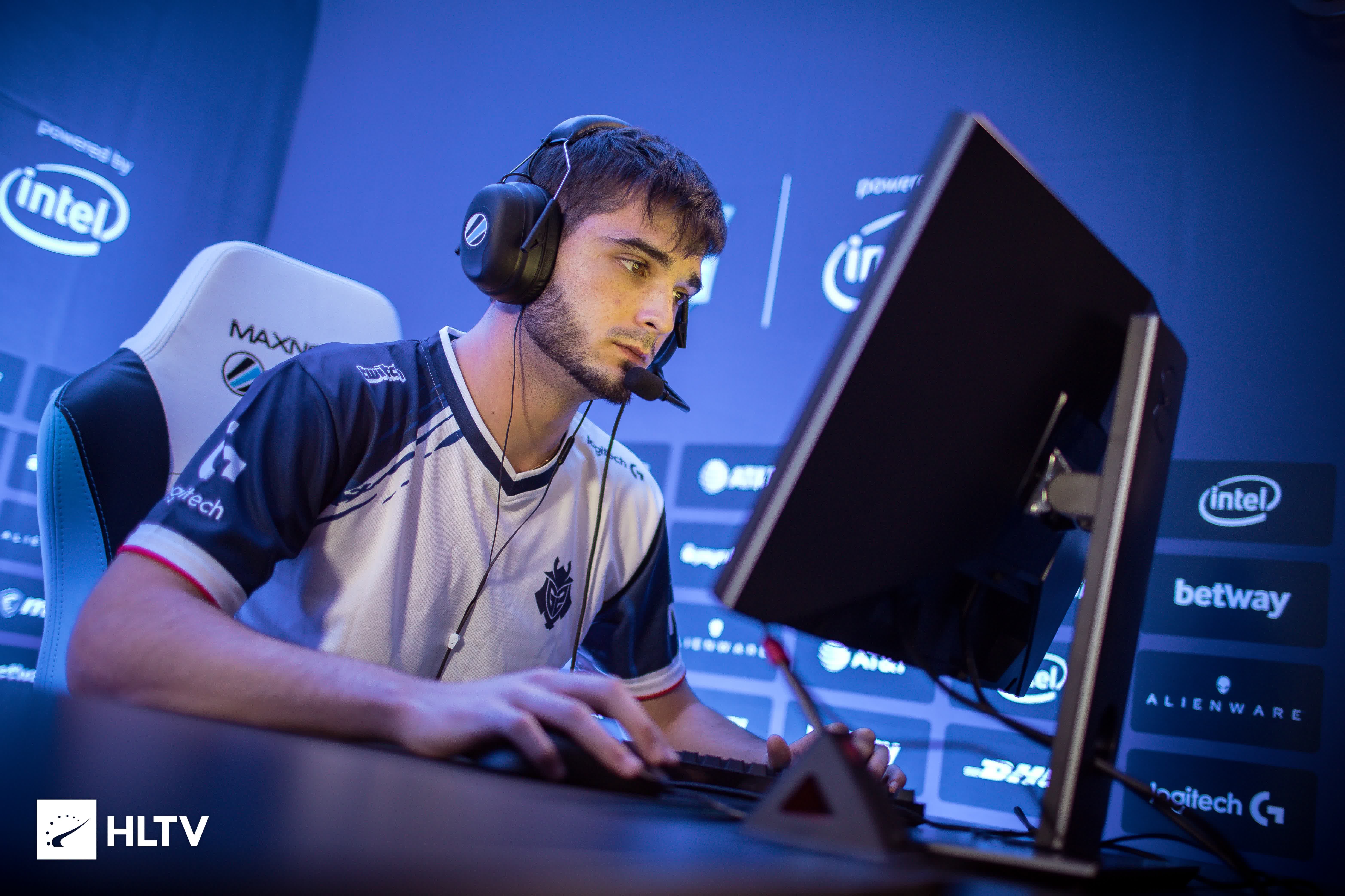 换中的回防 换中的回防